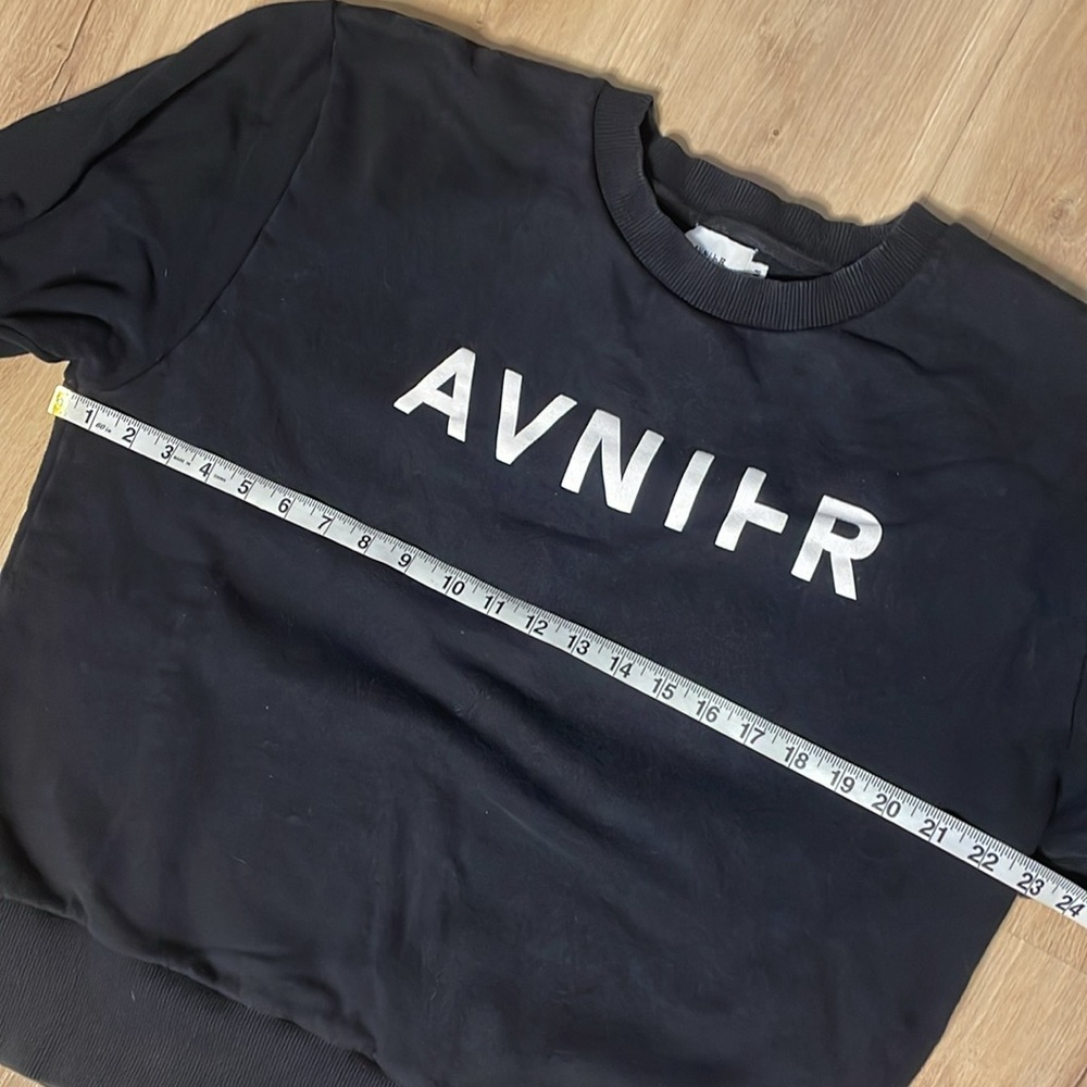Black Avnier Crewneck Sweater/Sweatshirt. Size Medium. Good Used Condition. M - Picture 4 of 7
